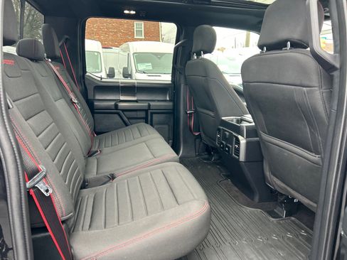 Certified 2019 Ford F150 XLT w/ Equipment Group 302A Luxury image 21