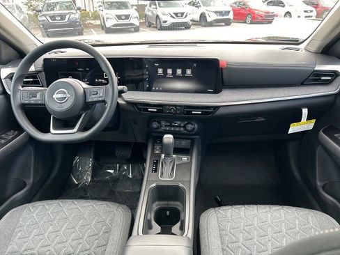 New 2026 Nissan Kicks SV w/ SV Premium Package image 11