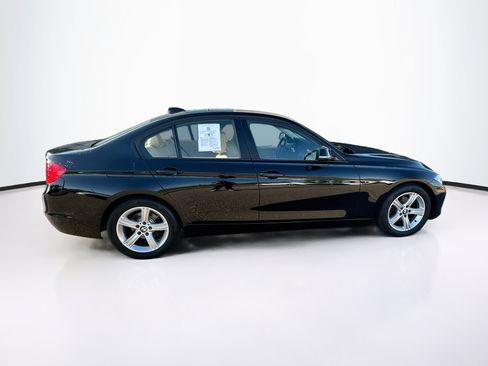Used 2013 BMW 328i xDrive Sedan AWD/4WD image 10
