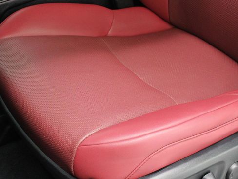 Used 2022 Lexus GX 460 Premium w/ Premium Package image 35