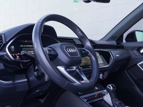 Used 2021 Audi Q3 2.0T Premium Plus image 4