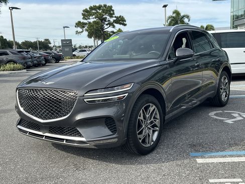 Certified 2022 Genesis GV70 2.5T w/ Advanced Package image 3