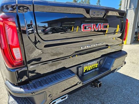 New 2026 GMC Sierra 1500 Denali w/ Denali Reserve Package AWD/4WD image 12