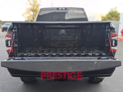 Used 2023 RAM 3500 Laramie AWD/4WD image 13