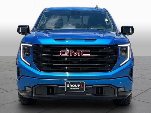 Used 2024 GMC Sierra 1500 Elevation w/ Elevation Premium Package AWD/4WD image 4