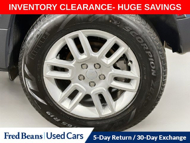 Used 2024 Land Rover Defender 110 S AWD/4WD image 38