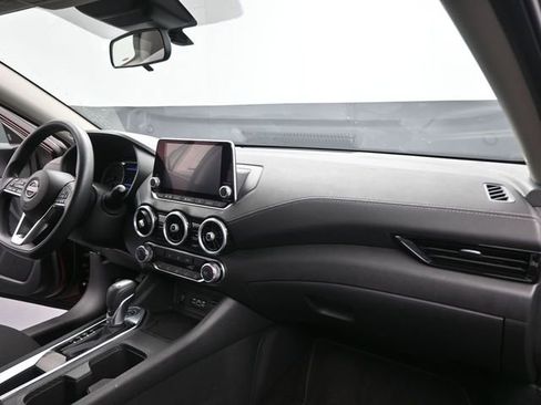 Certified 2024 Nissan Sentra SV image 27