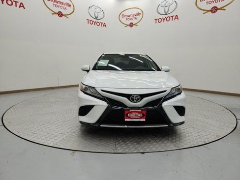 Used 2019 Toyota Camry XSE image 4