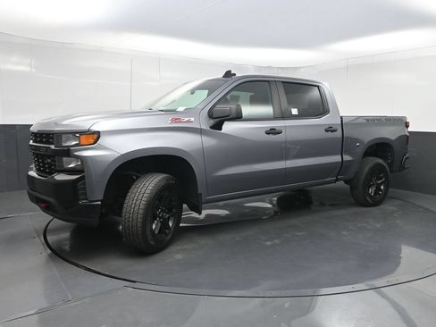 Used 2021 Chevrolet Silverado 1500 Custom Trail Boss AWD/4WD image 16