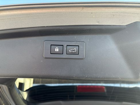 Used 2020 Subaru Outback Limited XT w/ Tech Package 2 image 15