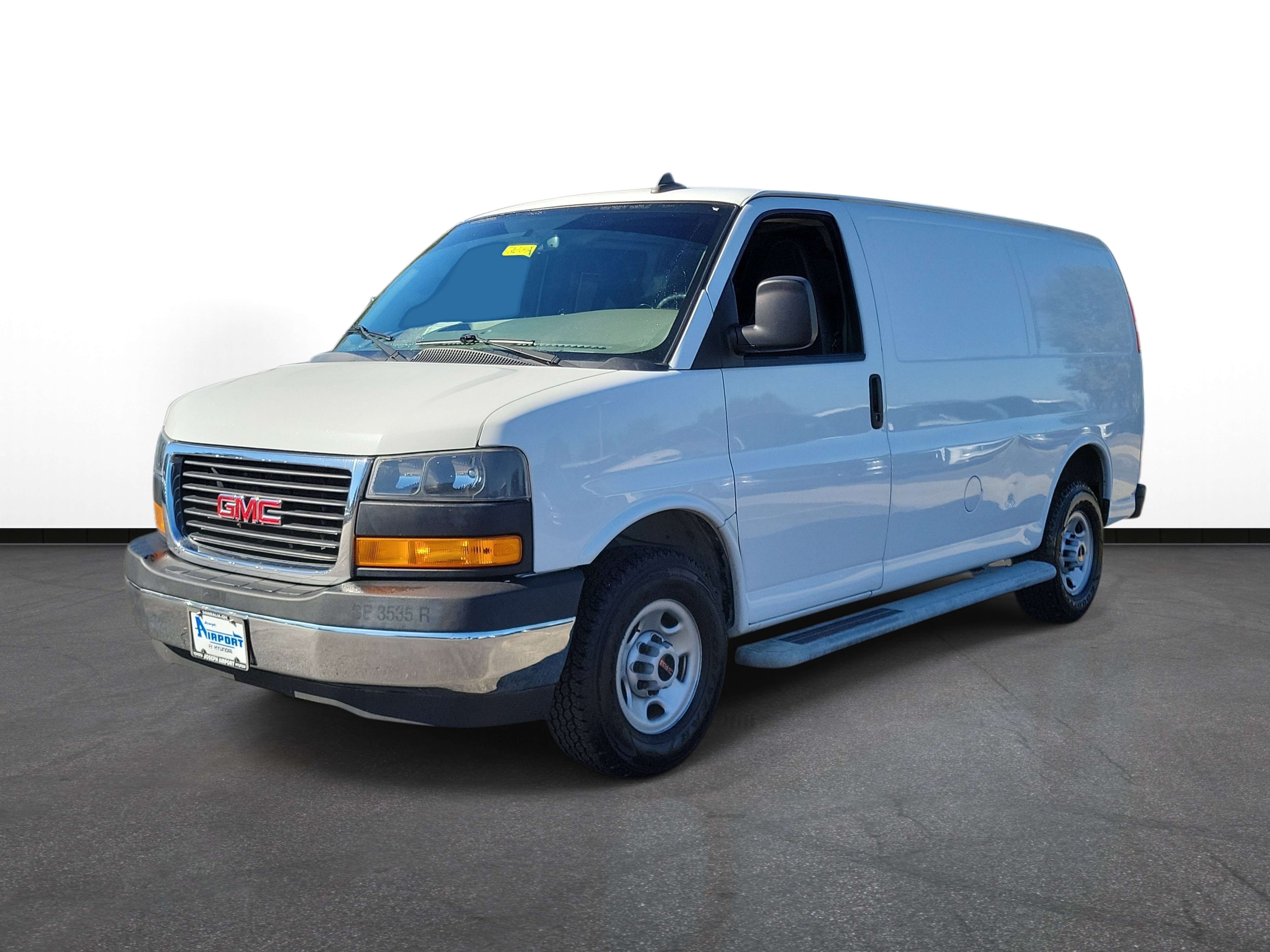 Used 2022 GMC Savana 2500 w/ Driver Convenience Package RWD image 2