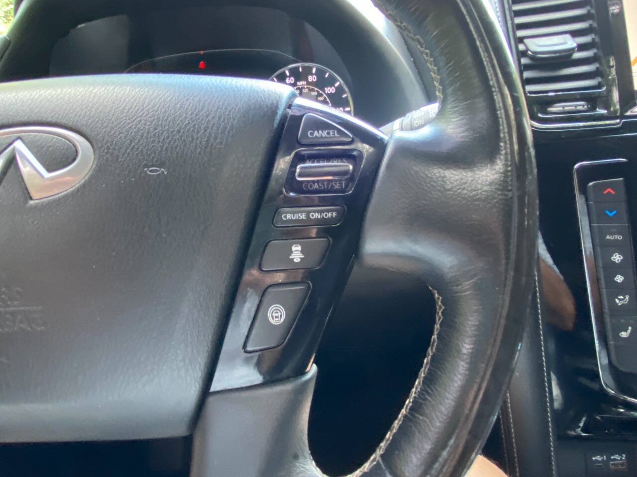 Used 2021 INFINITI QX80 Luxe RWD image 25
