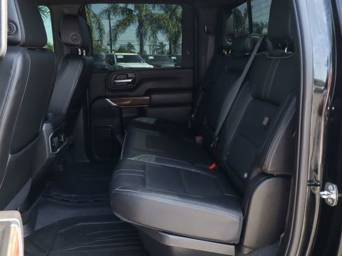 Used 2022 Chevrolet Silverado 3500 High Country image 45