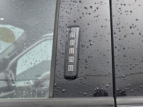 Used 2018 Ford F250 XLT AWD/4WD image 10