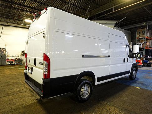 Used 2023 RAM ProMaster 3500 w/ Lane Management Group FWD image 6