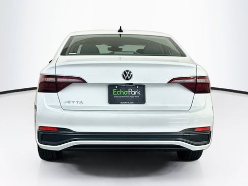 Used 2024 Volkswagen Jetta S FWD image 7