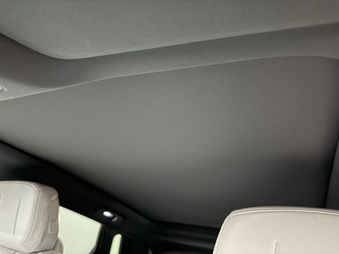 New 2026 Cadillac Lyriq Sport image 36