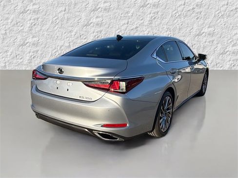 New 2025 Lexus ES 350 Ultra Luxury image 3