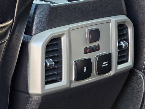 Used 2018 Ford F150 Lariat w/ Equipment Group 502A Luxury image 24