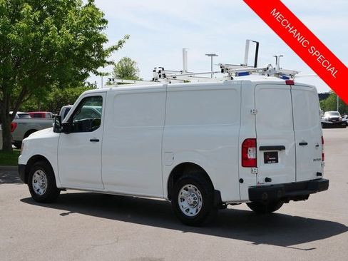 Used 2018 Nissan NV 3500 SV w/ Navigation Package RWD image 6