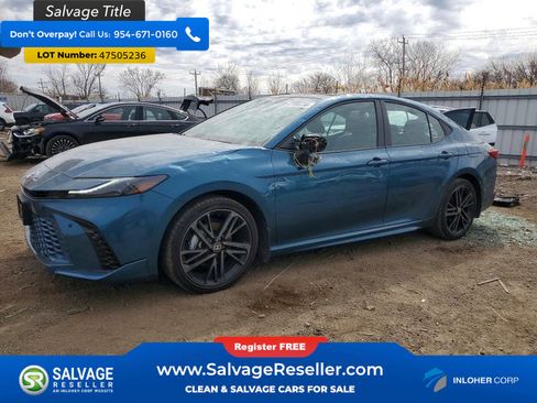 Used 2025 Toyota Camry XSE w/ Premium Plus Package image 1