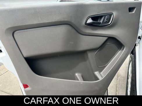 Used 2024 Ford Transit 250 148 Medium Roof w/ Exterior Upgrade Package RWD image 10