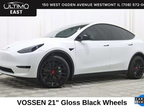 Used 2023 Tesla Model Y Long Range image 1