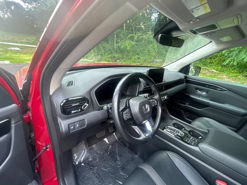 Used 2023 Honda Pilot EX-L image 9