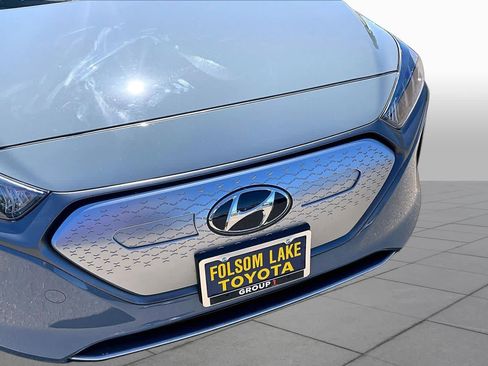 Used 2021 Hyundai Ioniq Limited FWD image 29