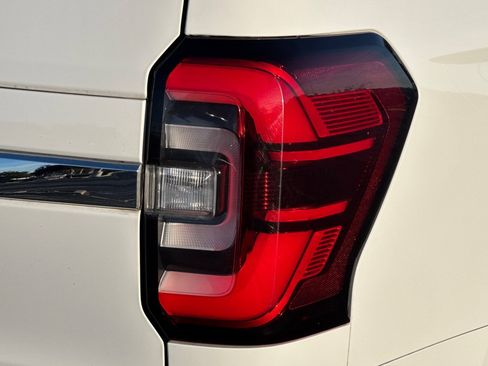 Used 2023 Ford Expedition King Ranch image 52