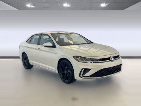 New 2026 Volkswagen Jetta SE image 7