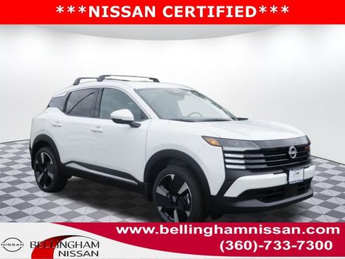 Used 2025 Nissan Kicks SR AWD/4WD image 1