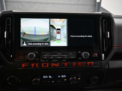 Used 2026 Nissan Frontier PRO-4X w/ Pro-4x Convenience Package AWD/4WD image 8