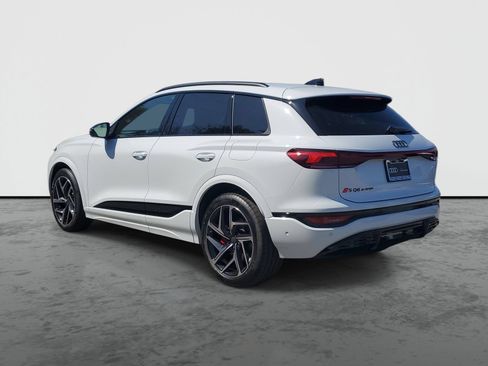 New 2027 Audi SQ6 e-tron Premium Plus AWD/4WD image 3
