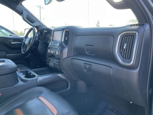 Used 2020 GMC Sierra 1500 AT4 w/ AT4 Premium Package image 32