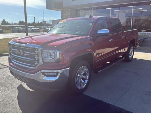 Used 2018 GMC Sierra 1500 SLT w/ SLT Premium Package image 3
