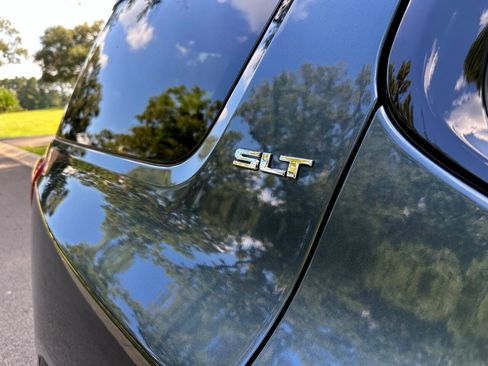 Used 2019 GMC Acadia SLT w/ Black Edition image 56