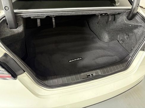 Used 2023 Nissan Maxima SV w/ Floor Mat Group image 40