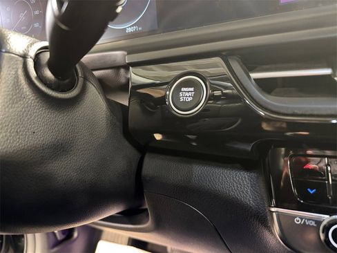 Certified 2024 Kia Seltos S image 29