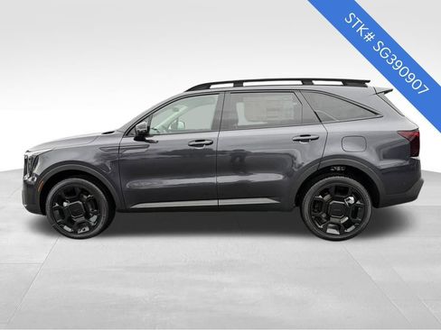 New 2025 Kia Sorento SX image 4