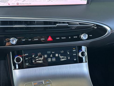 Used 2026 Genesis GV70 3.5T Sport Advanced image 22