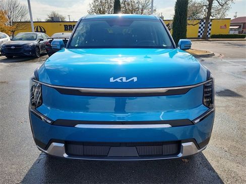 New 2026 Kia EV9 Wind image 9