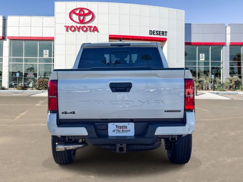 New 2026 Toyota Tacoma TRD Off-Road AWD/4WD image 6