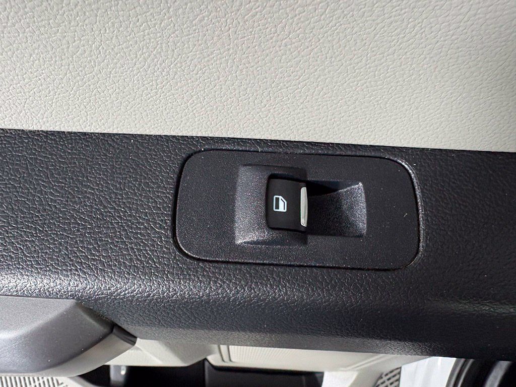 Used 2019 Ford F150 XLT w/ Equipment Group 301A Mid AWD/4WD image 46