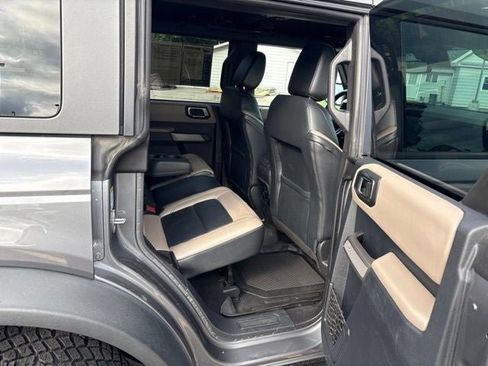 Used 2023 Ford Bronco Wildtrak AWD/4WD image 13