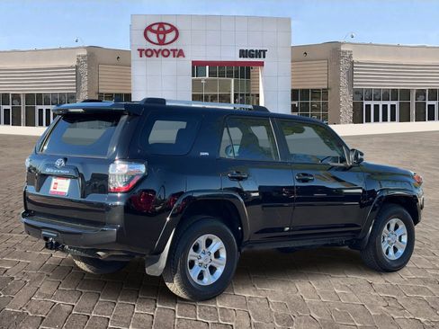 Certified 2024 Toyota 4Runner SR5 Premium image 8