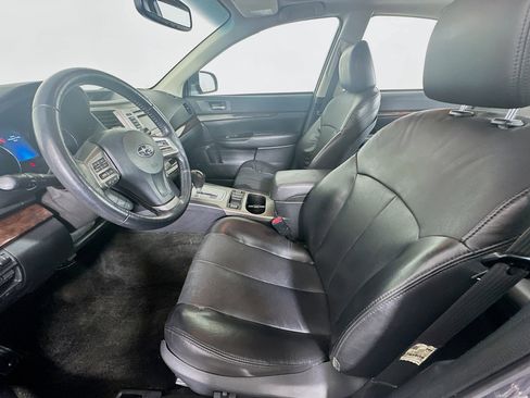 Used 2014 Subaru Legacy 2.5i Limited AWD/4WD image 13