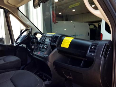 Used 2019 RAM ProMaster 2500 image 13