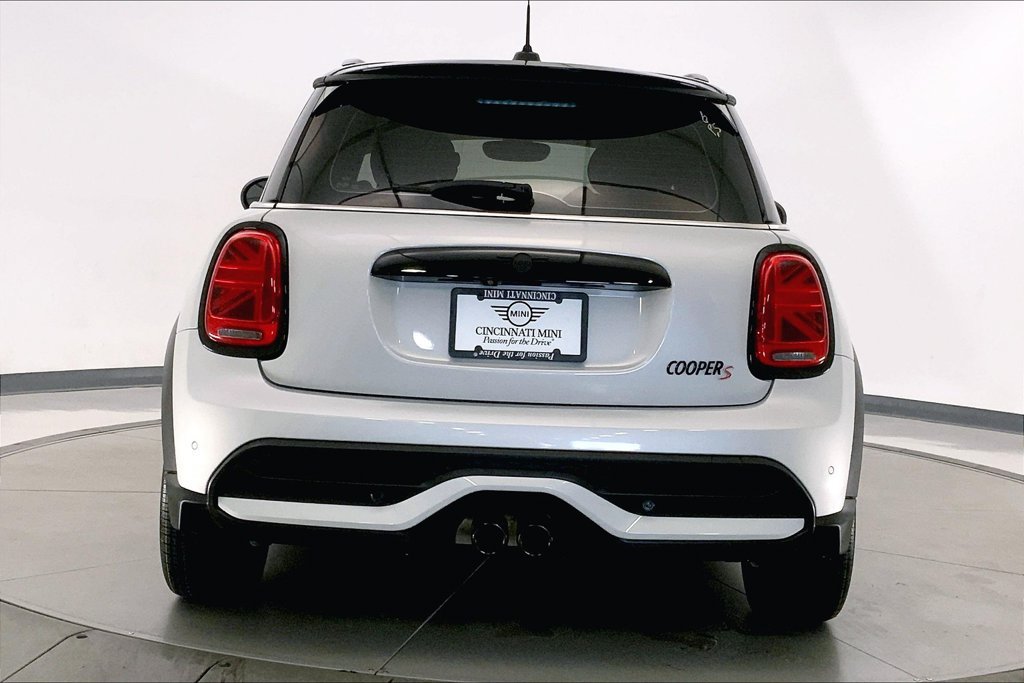 Certified 2023 MINI Cooper S FWD image 3