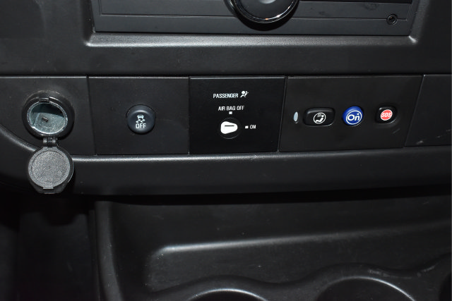 Used 2025 GMC Savana 2500 w/ Driver Convenience Package RWD image 14